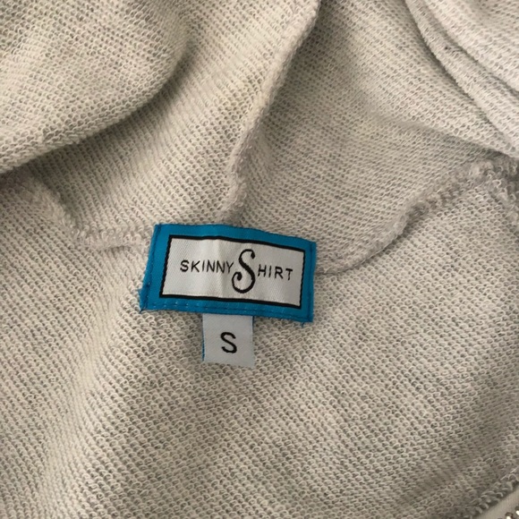 Skinny Shirt Under Hoodie - Picture 3 of 3